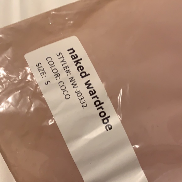 New jumpsuit. Size small Snatched jumpsuit - Picture 2 of 4